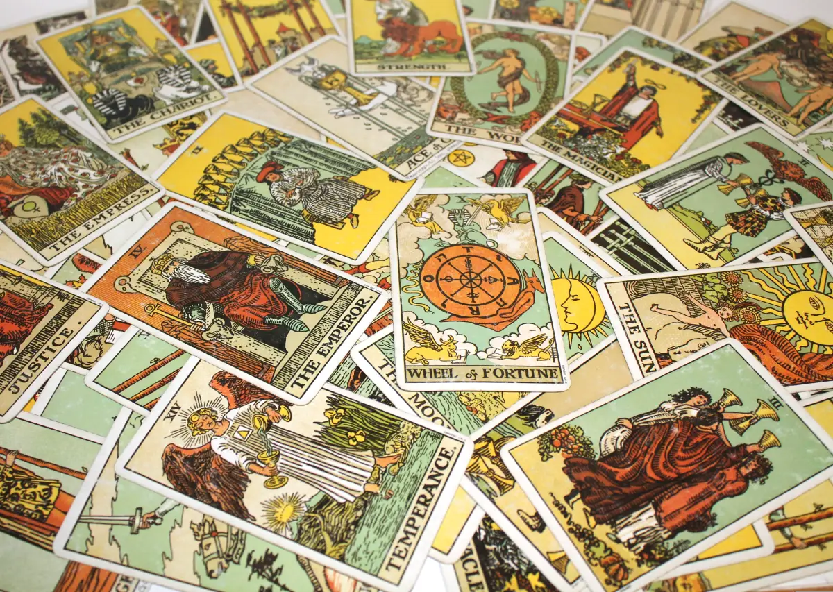 Wie interpretiert man die Bedeutung seiner Tarot-Tageskarte?